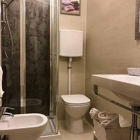 Erika Отель Мальчезине